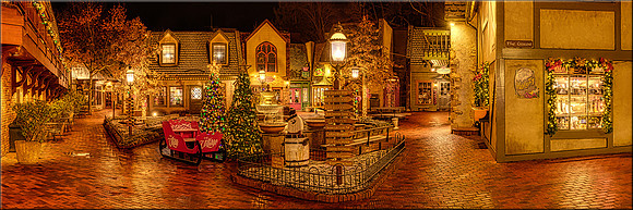 1745 Christmas in the Village