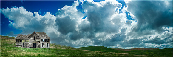 1673 Little House on the Palouse