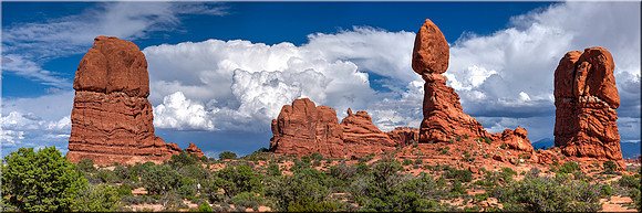 1010 Balanced Rock